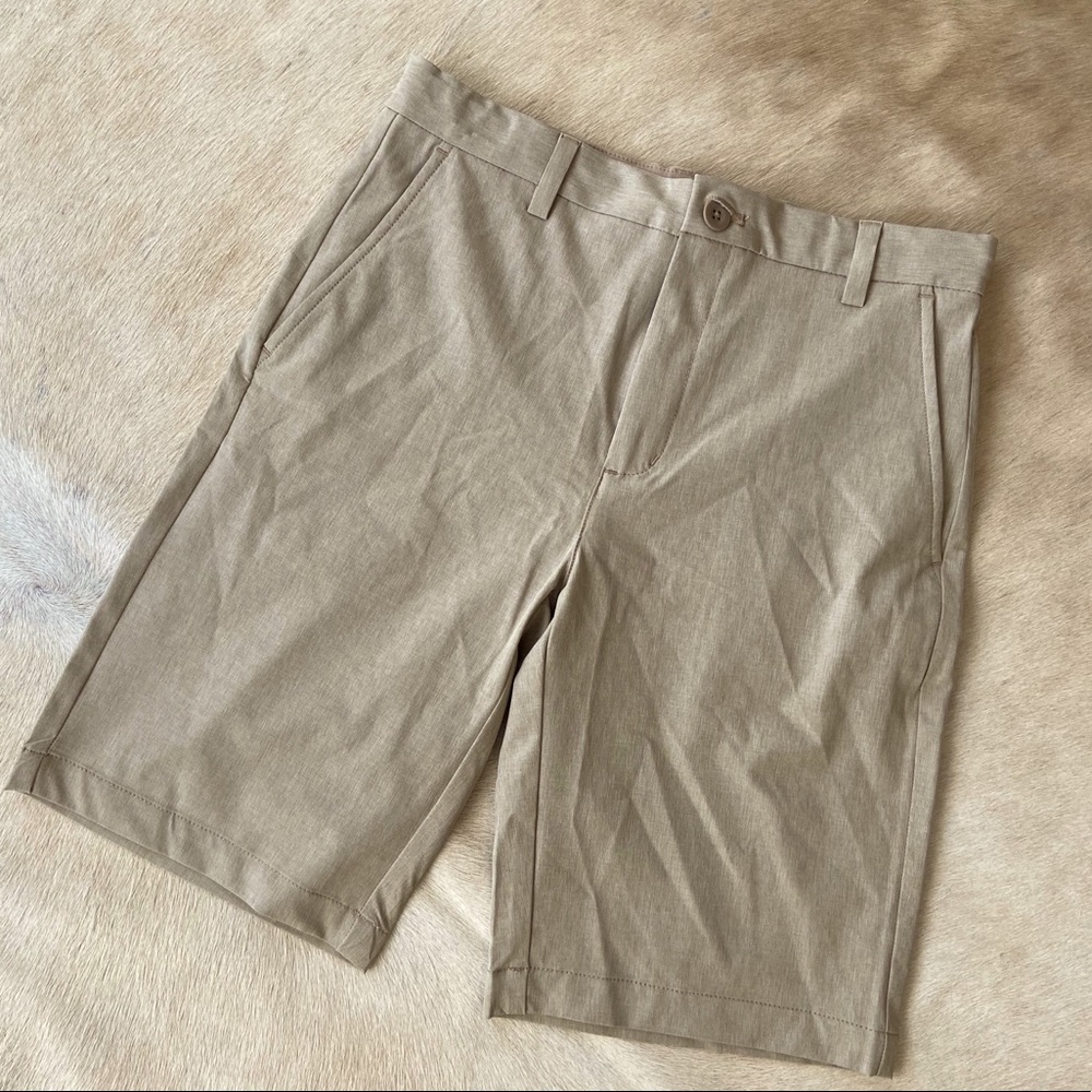 Vineyard Vines Boys performance Breaker shorts